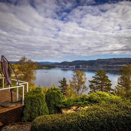 Arboretet: Seaside Retreat With Private Pool & Sauna In * Bergen