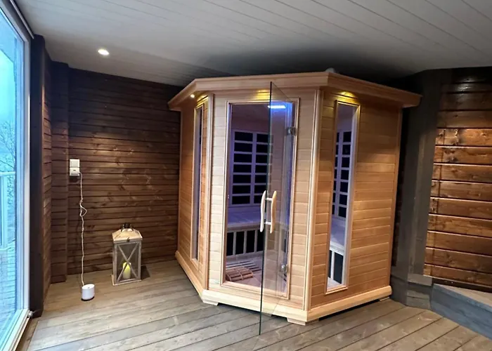 Arboretet - Seaside With Private Pool & Infrared Sauna In The Heart Of Arboretet, Vila Bergen