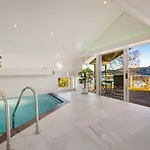 Arboretet: Seaside Retreat With Private Pool & Sauna In Bergen