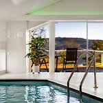 Arboretet: Seaside Retreat With Private Pool & Sauna In Bergen